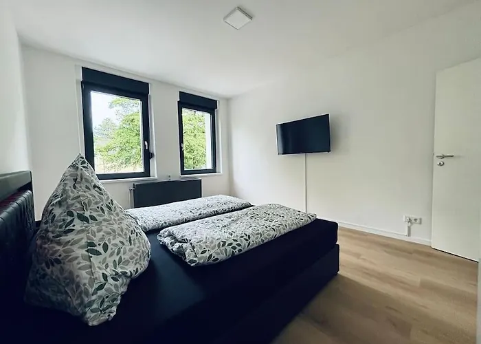 Grosse 80qm Mit Mehreren Zimmern * Essen